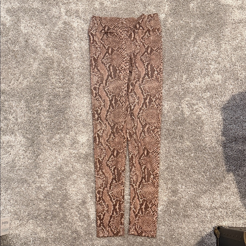 Celestial Bodiez Snake Print Leggings
